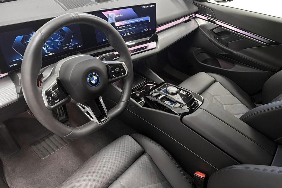 BMW i5 vaihtoauto