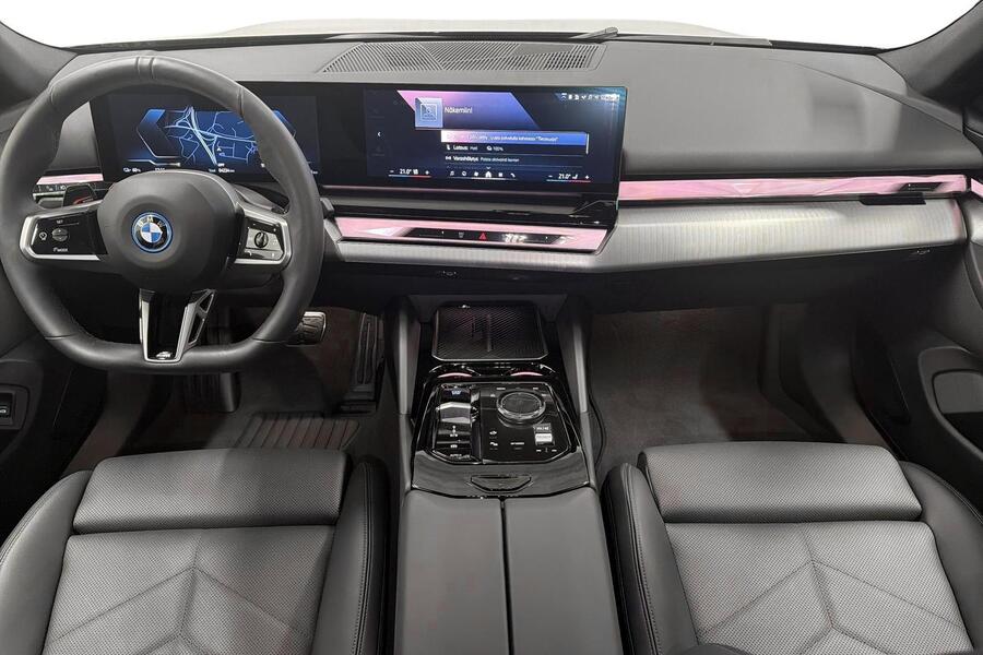 BMW i5 vaihtoauto