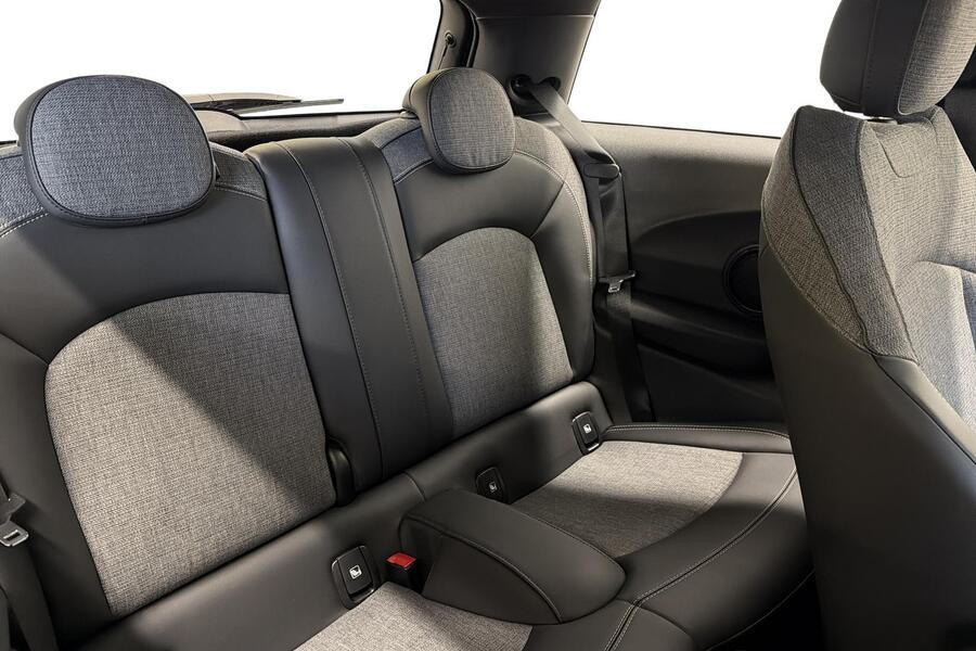 Mini Hatchback vaihtoauto