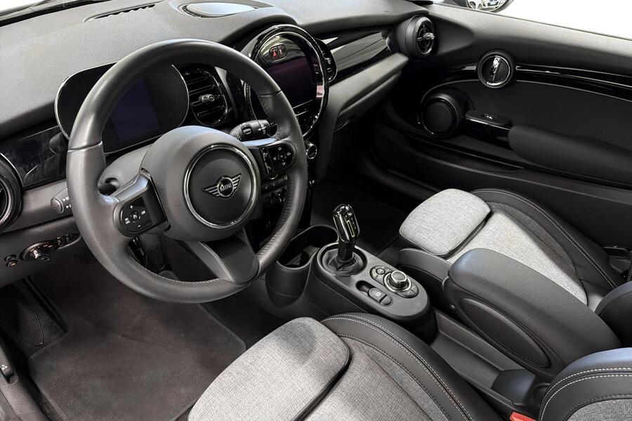 Mini Hatchback vaihtoauto