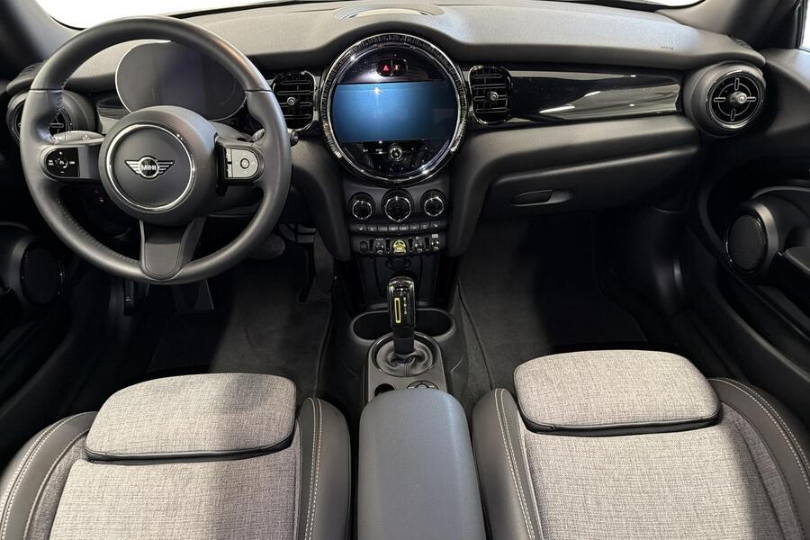 Mini Hatchback vaihtoauto