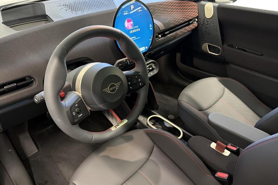 Mini Hatchback vaihtoauto