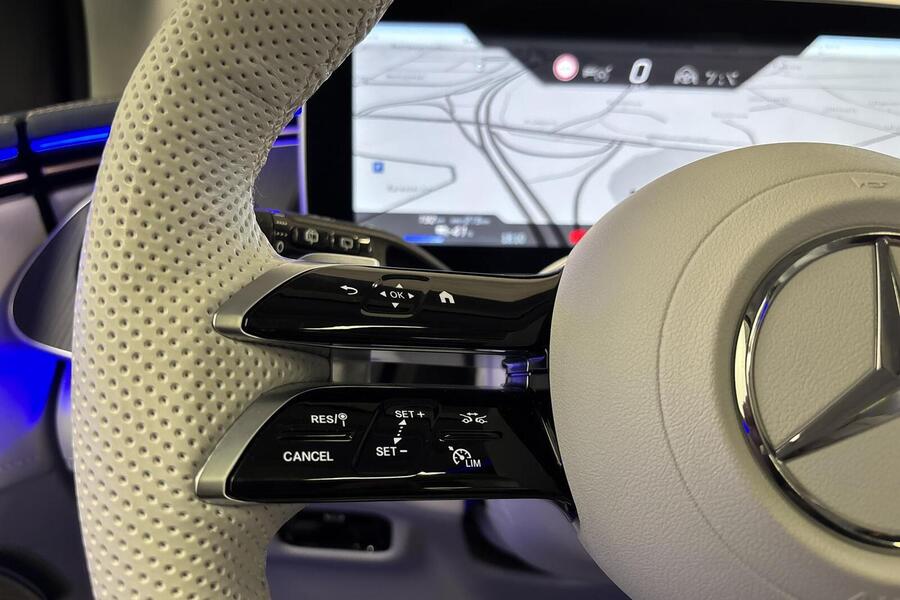 Mercedes-Benz EQE vaihtoauto