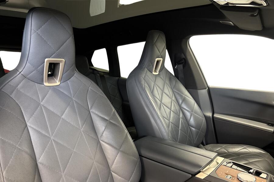 BMW iX vaihtoauto