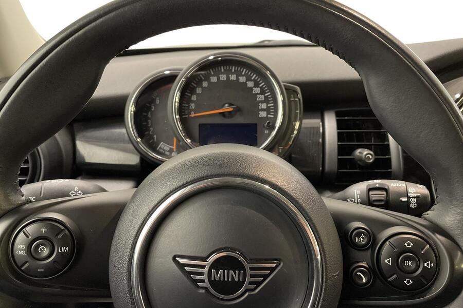 Mini Hatchback vaihtoauto