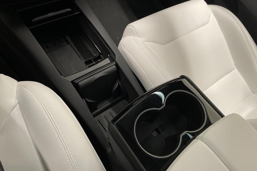 Tesla Model X vaihtoauto