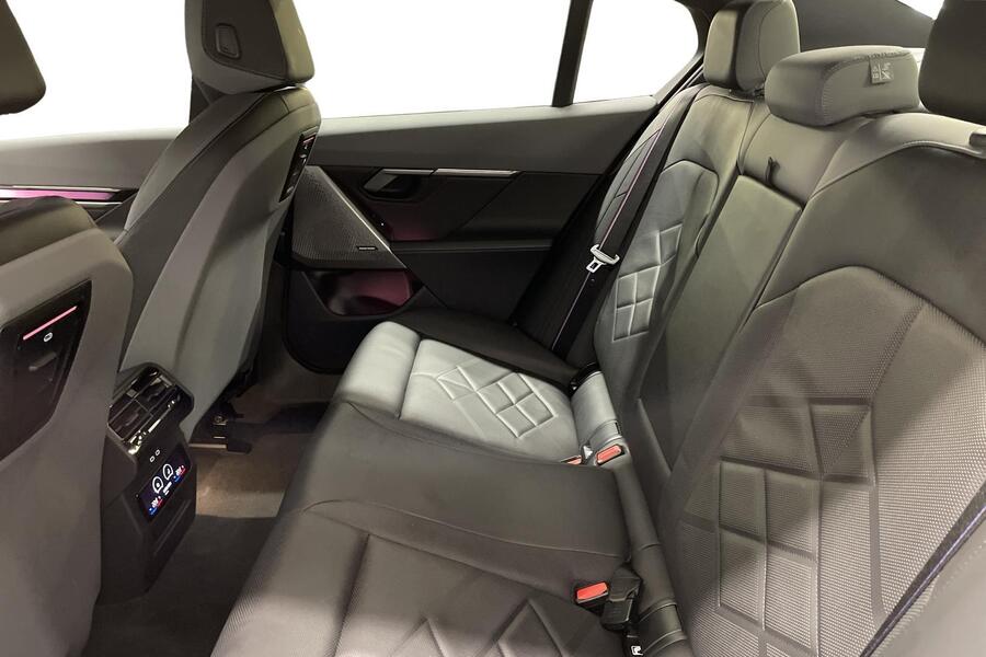 BMW i5 M60 vaihtoauto