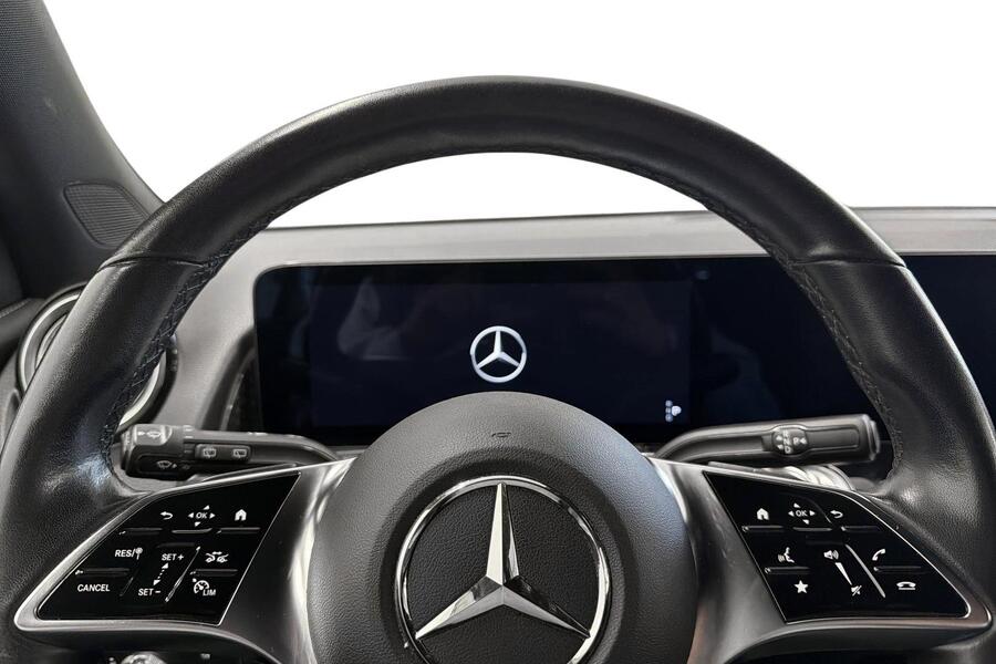 Mercedes-Benz EQB vaihtoauto