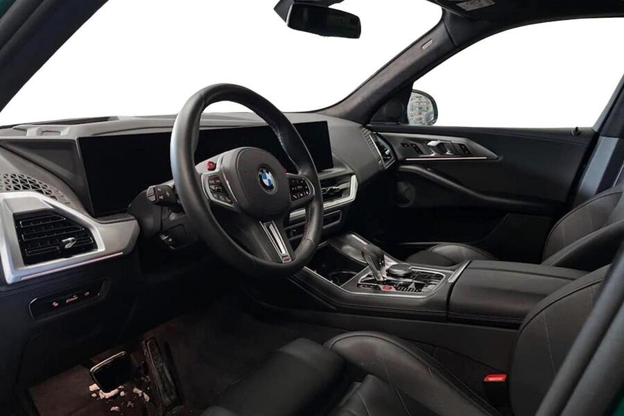 BMW XM vaihtoauto