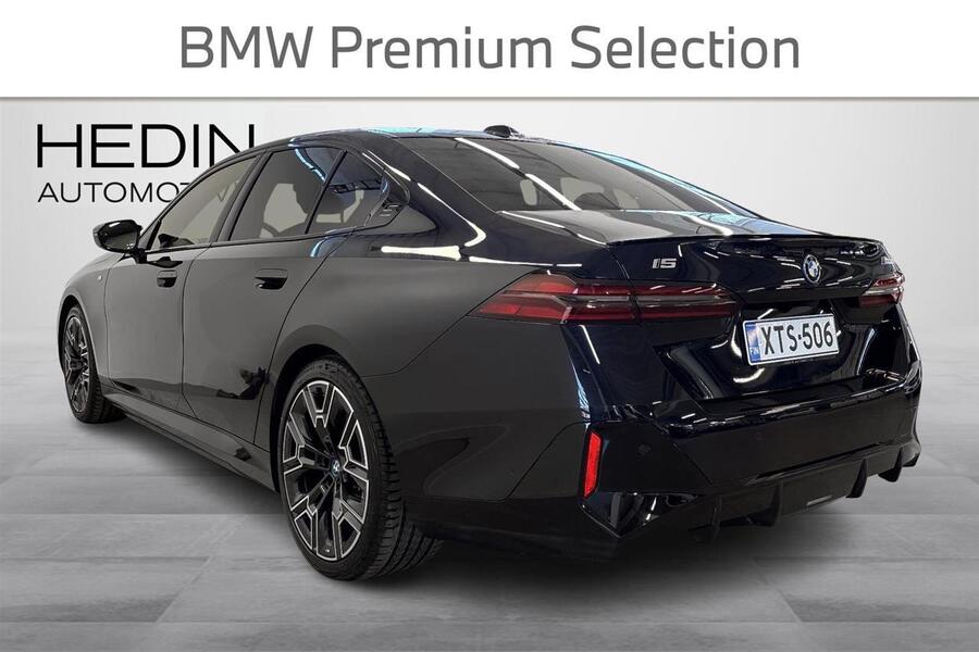 BMW i5 M60 vaihtoauto