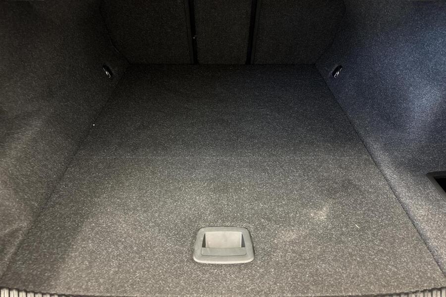 BMW i5 M60 vaihtoauto