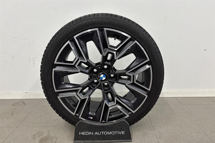BMW i5 M60 vaihtoauto