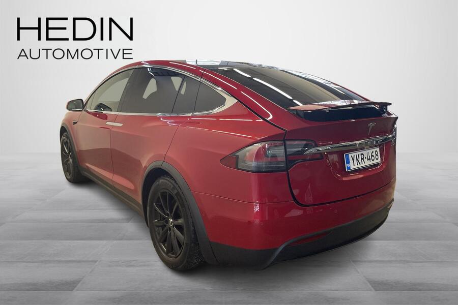 Tesla Model X vaihtoauto