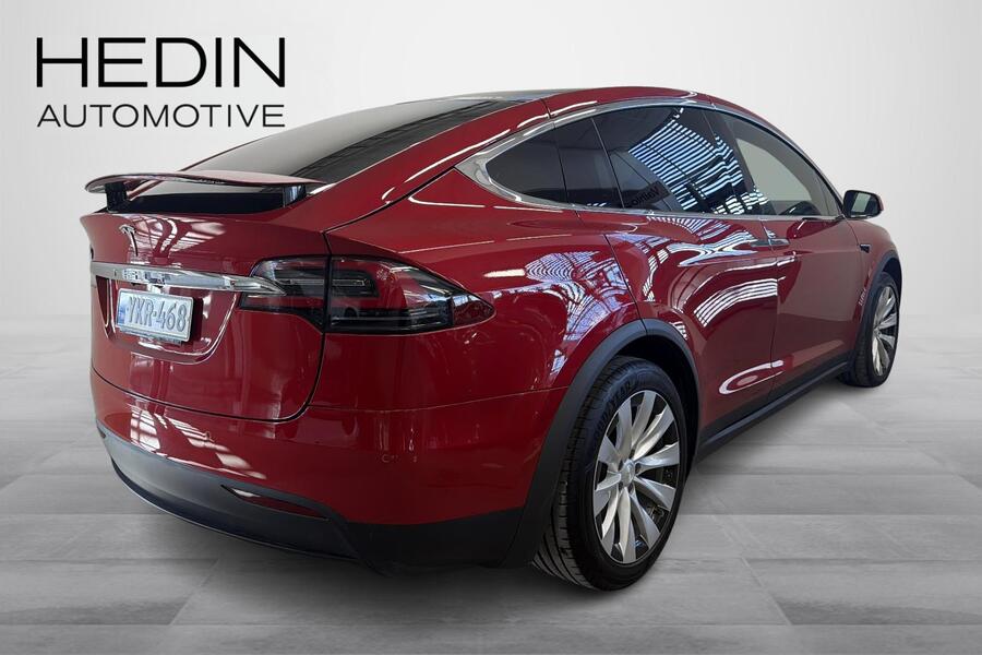 Tesla Model X vaihtoauto