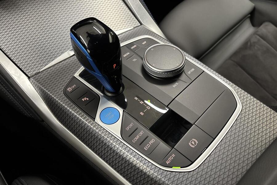 BMW i4 M50 vaihtoauto