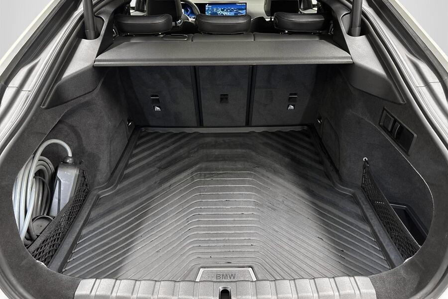 BMW i4 M50 vaihtoauto