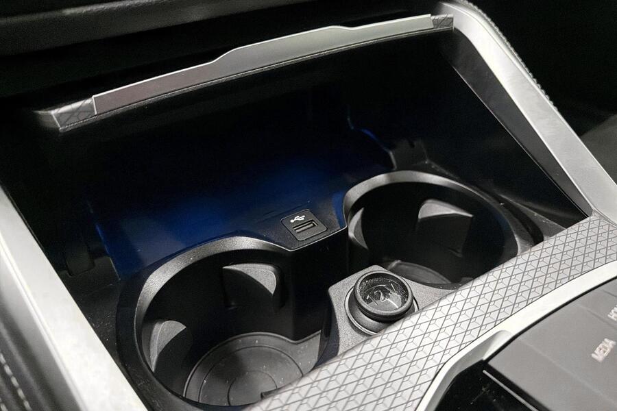 BMW i4 M50 vaihtoauto