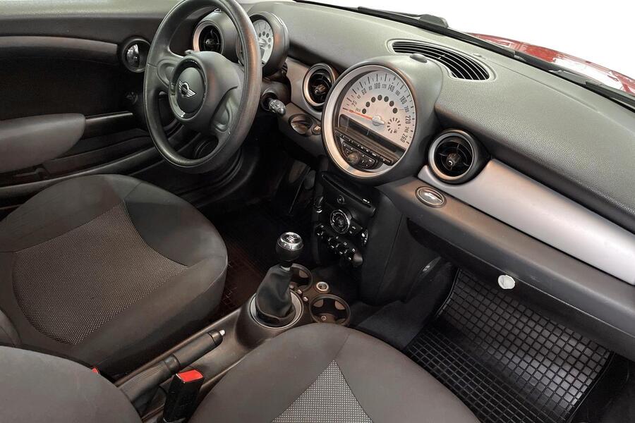 Mini Clubman vaihtoauto