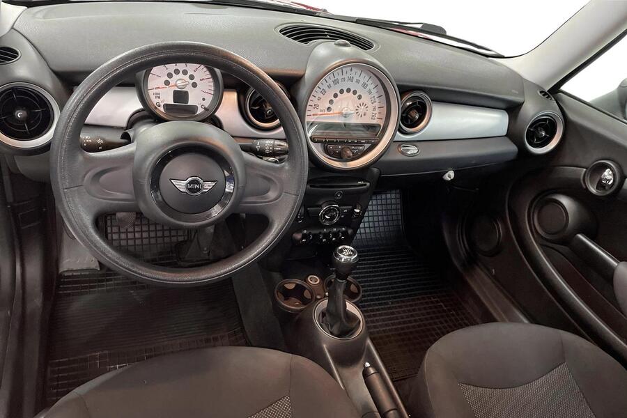 Mini Clubman vaihtoauto