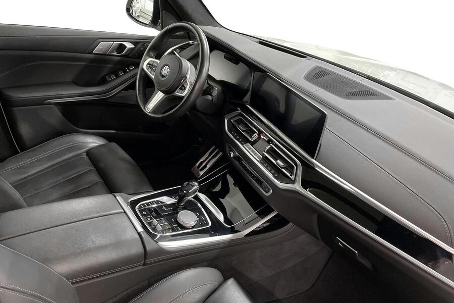 BMW X7 vaihtoauto