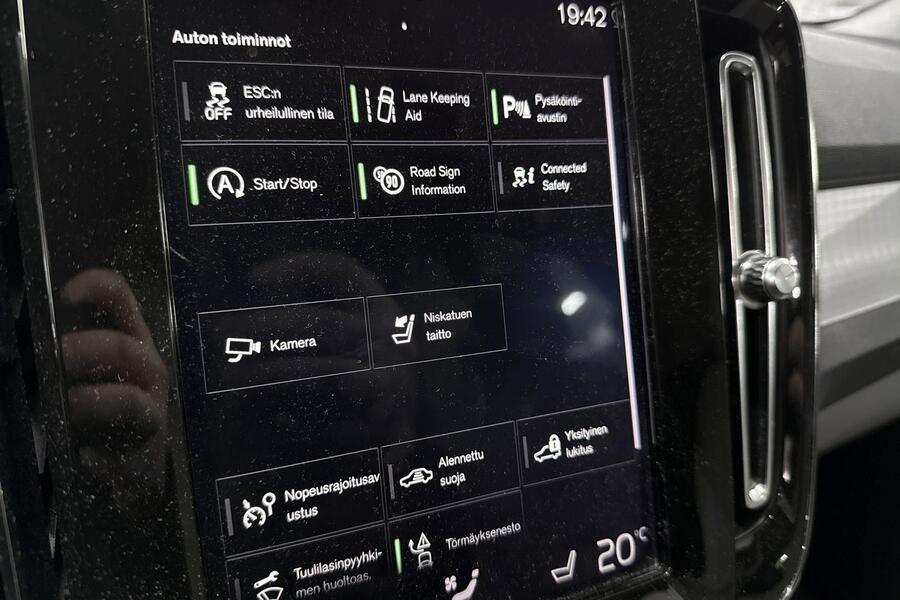 Volvo XC40 vaihtoauto