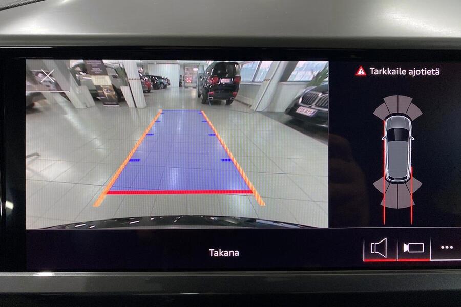 Audi Q4 e-tron vaihtoauto