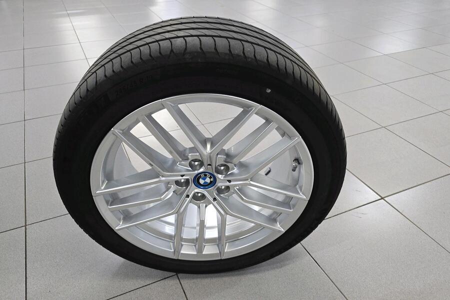 BMW 550 vaihtoauto