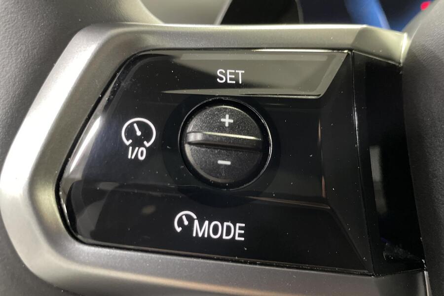 BMW i5 M60 vaihtoauto