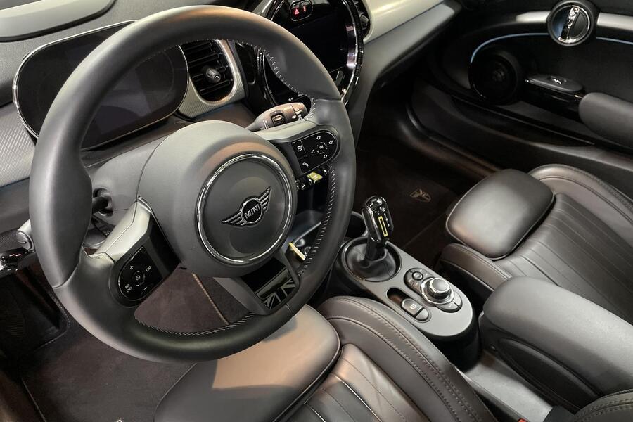 Mini Hatchback vaihtoauto