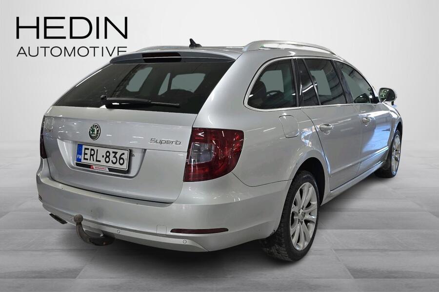 Skoda Superb vaihtoauto