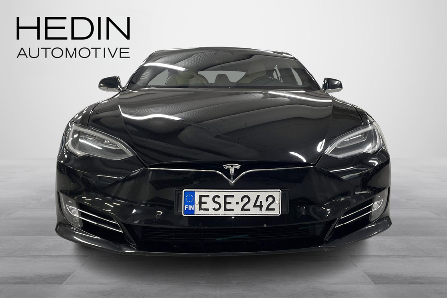 Tesla Model S vaihtoauto