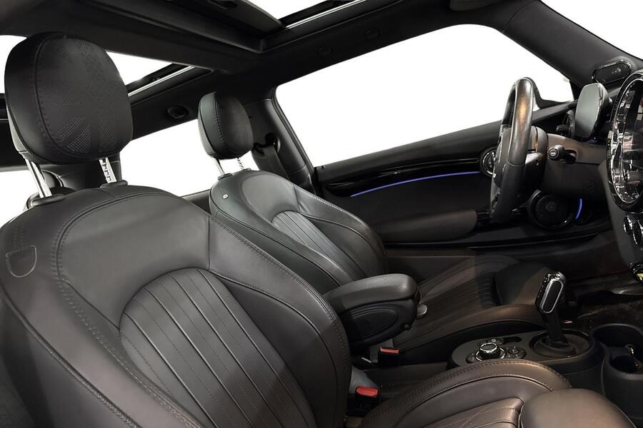 Mini Hatchback vaihtoauto