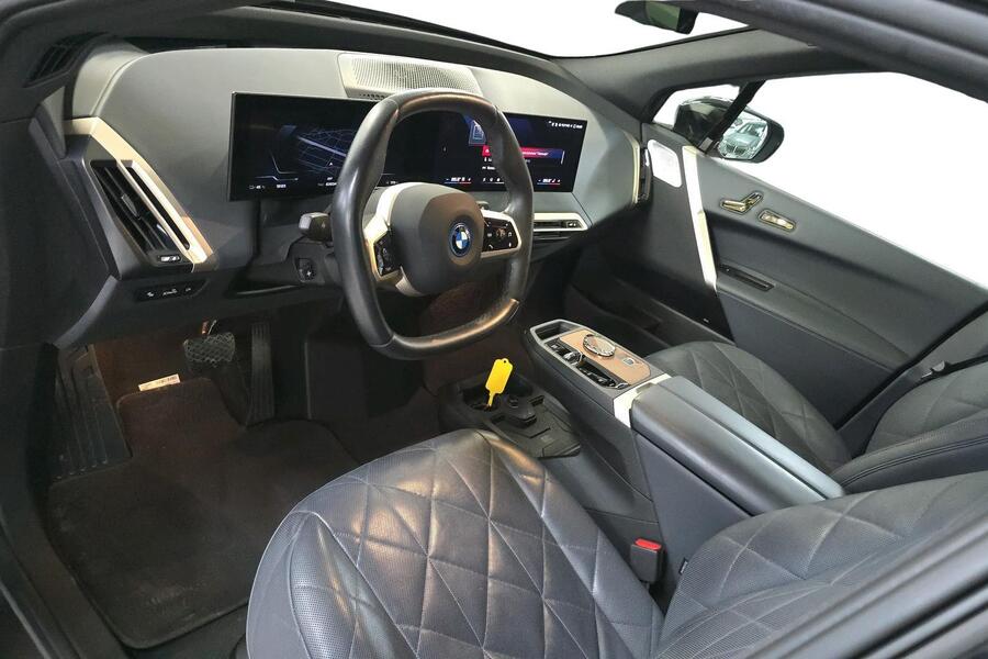 BMW iX M60 vaihtoauto