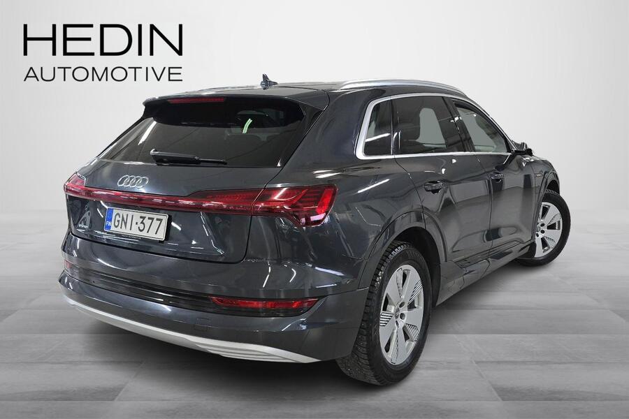 Audi e-tron vaihtoauto