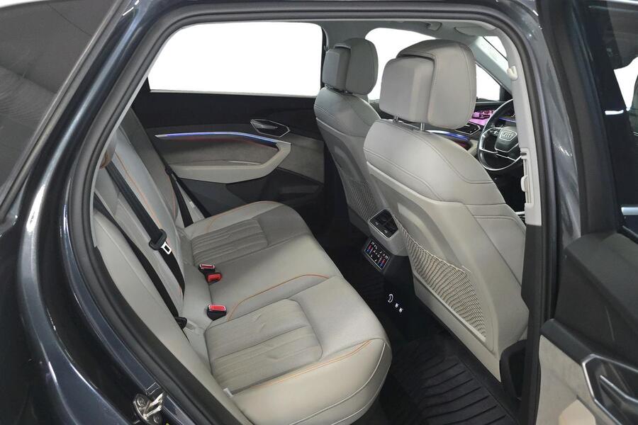 Audi e-tron vaihtoauto