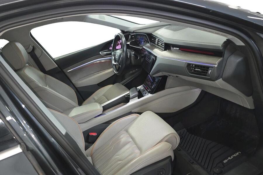 Audi e-tron vaihtoauto