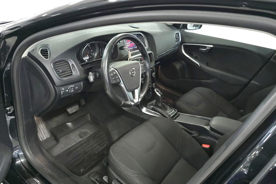 Volvo V40 vaihtoauto