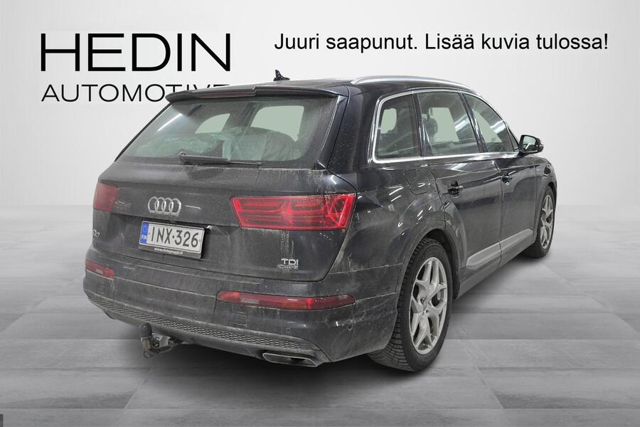 Audi Q7 vaihtoauto