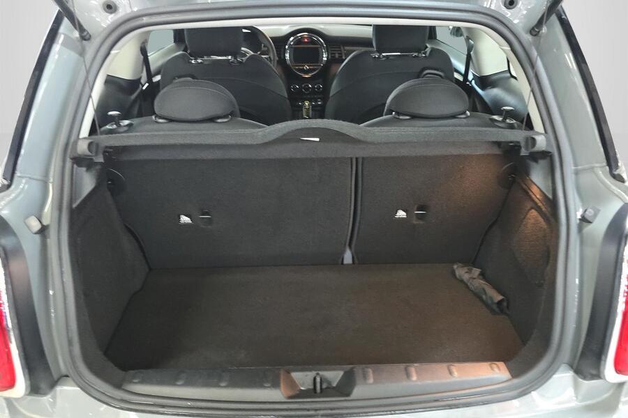 Mini Hatchback vaihtoauto