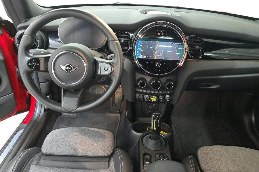 Mini Hatchback vaihtoauto
