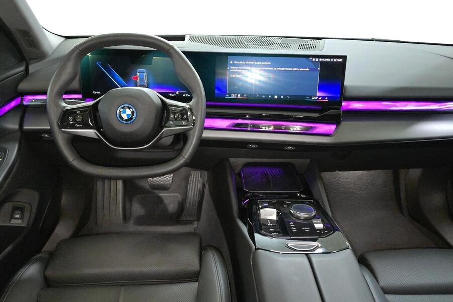 BMW i5 vaihtoauto