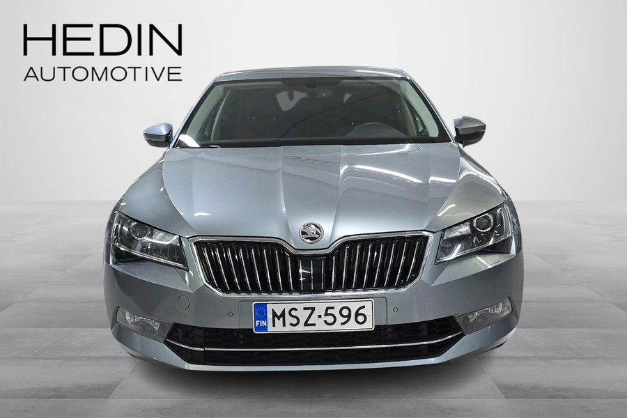 Skoda Superb vaihtoauto