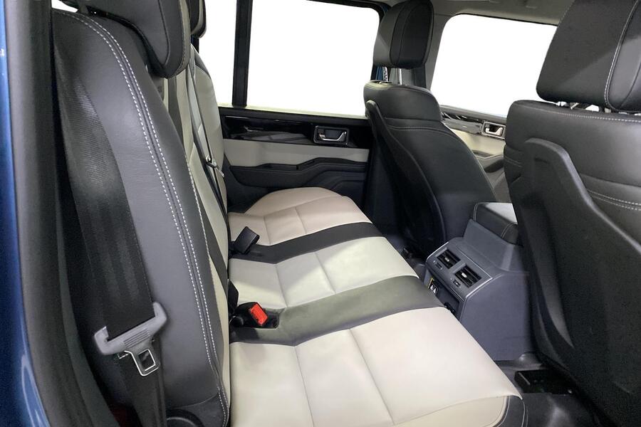 Ineos Grenadier vaihtoauto