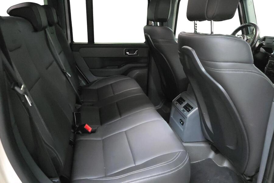 Ineos Grenadier vaihtoauto