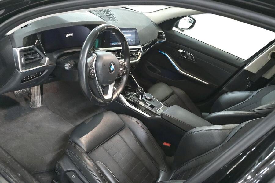 BMW 330 vaihtoauto
