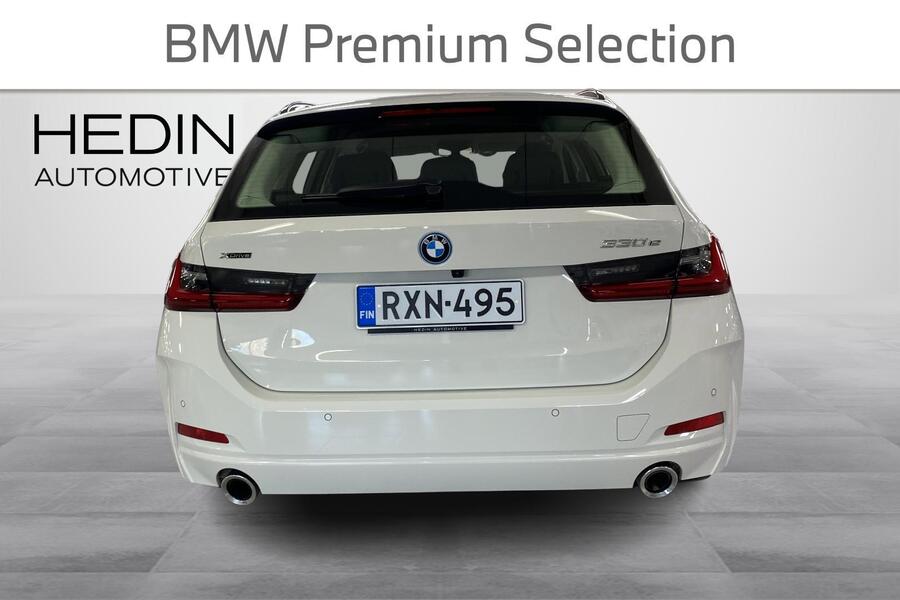 BMW 330 vaihtoauto