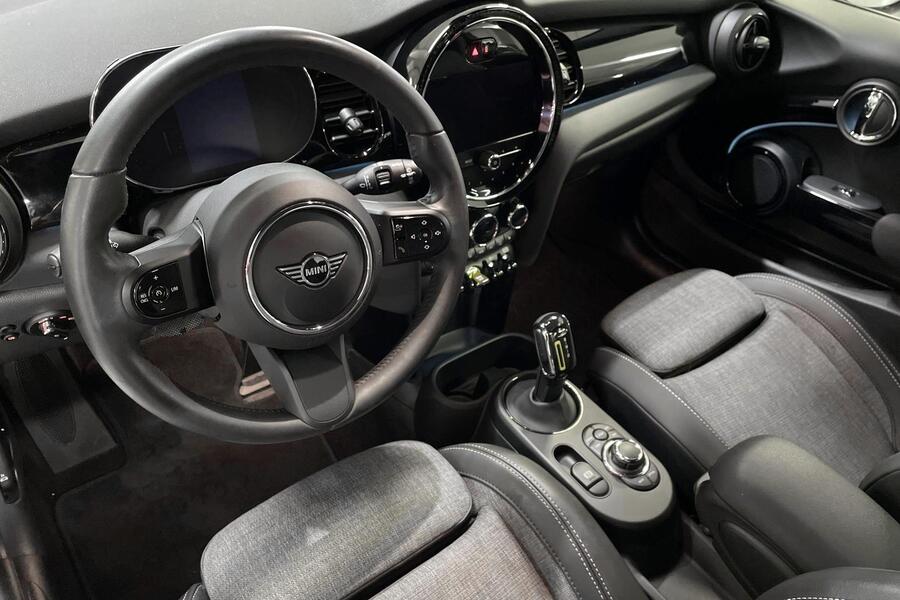 Mini Hatchback vaihtoauto