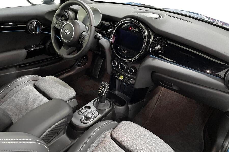 Mini Hatchback vaihtoauto