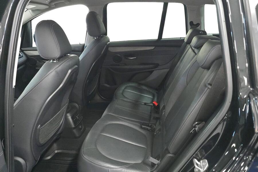 BMW 220 vaihtoauto