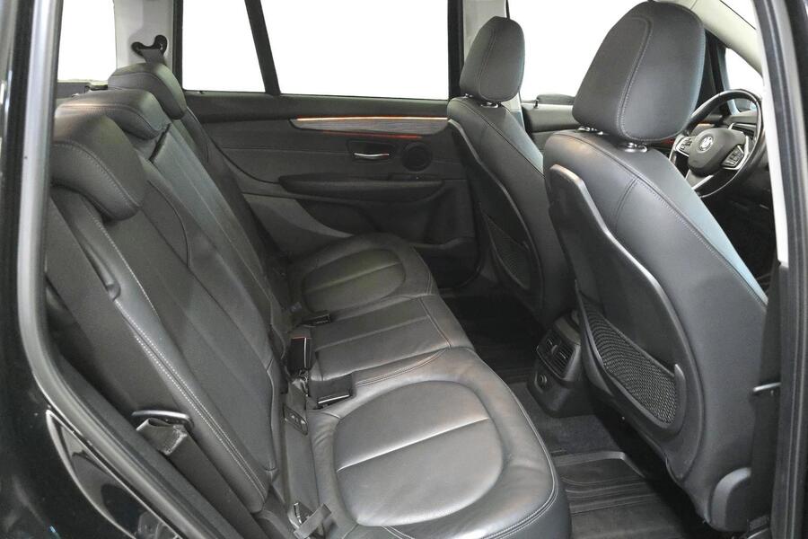 BMW 220 vaihtoauto